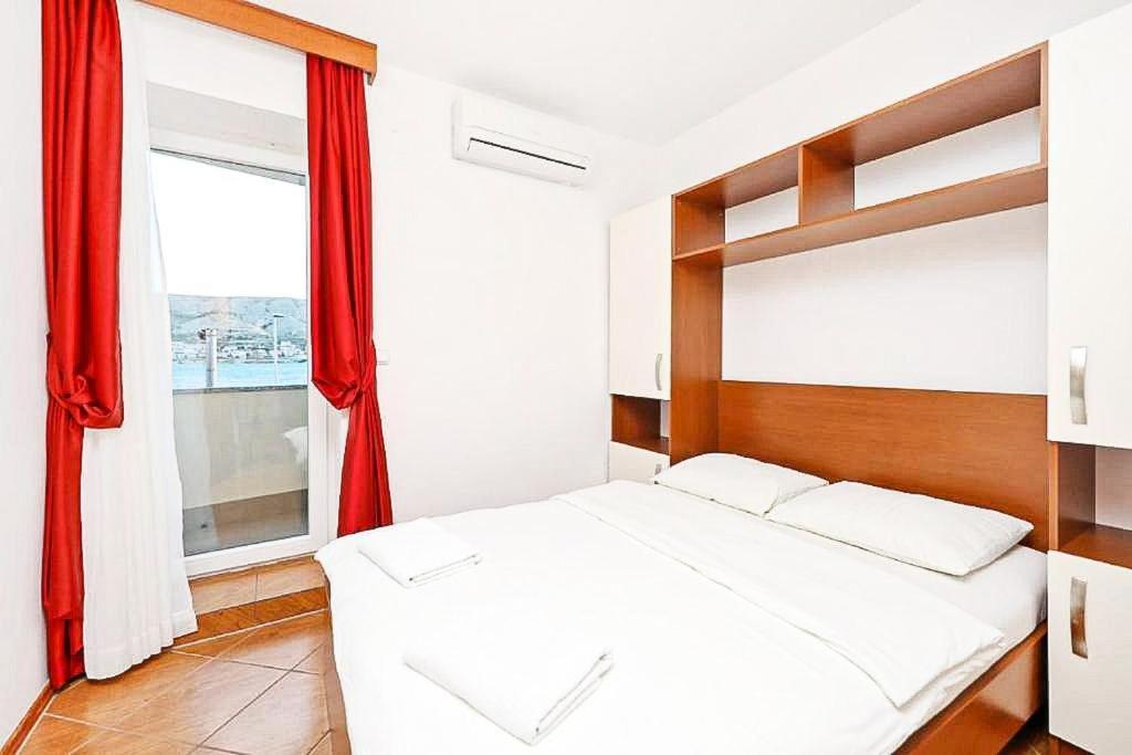 Apartmani "Jadran" Pag Town Eksteriør bilde