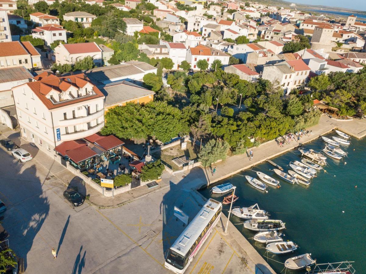 Apartmani "Jadran" Pag Town Eksteriør bilde