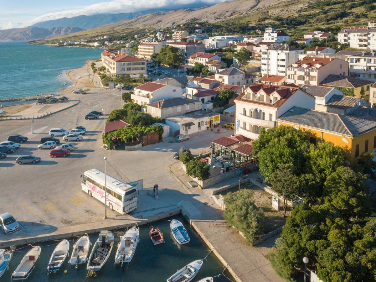 Apartmani "Jadran" Pag Town Eksteriør bilde