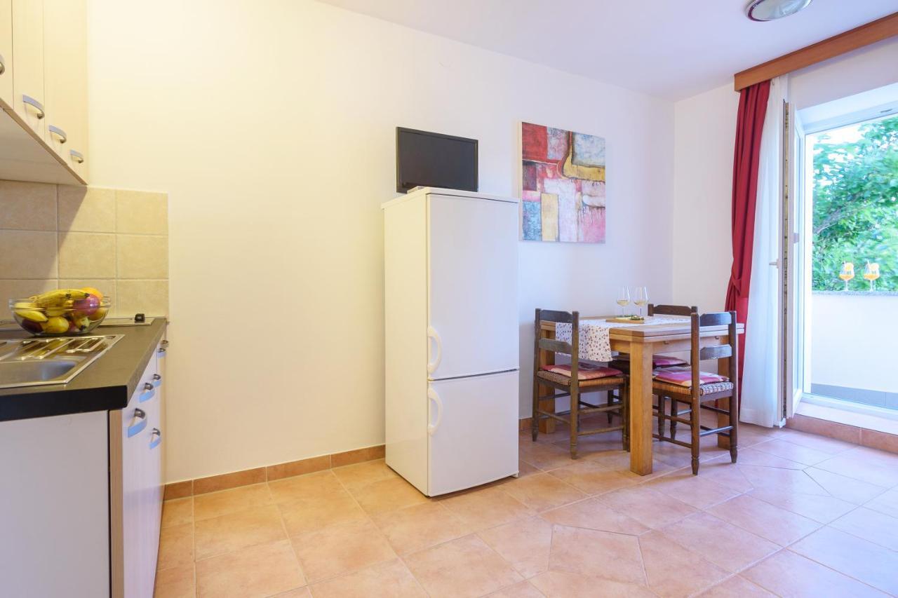 Apartmani "Jadran" Pag Town Eksteriør bilde